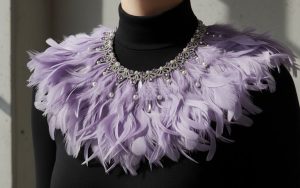 collares de plumas